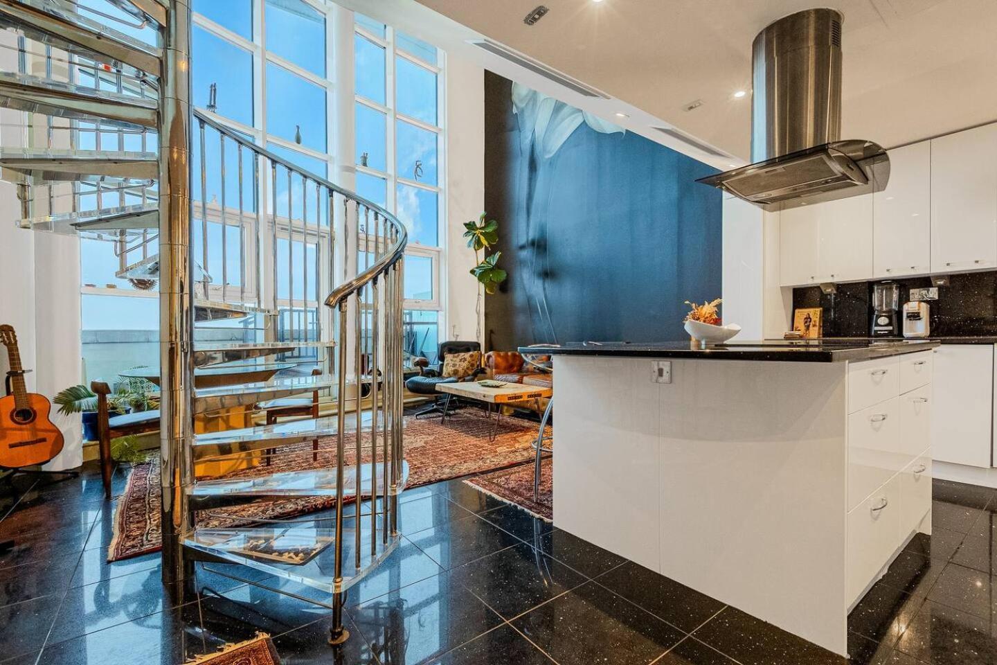 London Canary Wharf Riverside Penthouse Apartment Dış mekan fotoğraf